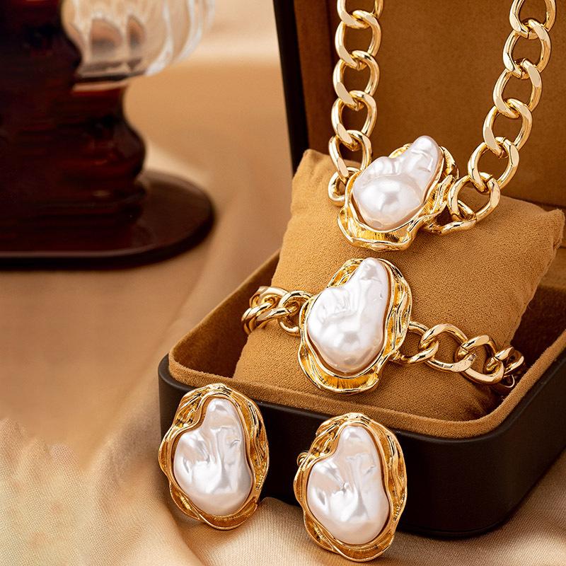 European and American Trend Special-shaped Pearl Set, Retro Luxury Temperament Necklace, Bracelet, Stud Earrings, Ring Set.