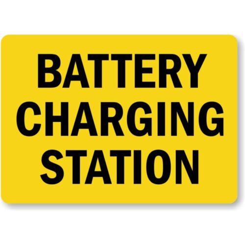 Battery Charging Station Aluminum Weatherproof Sign pAluminum 20x30cm(7.8x11.8inch)