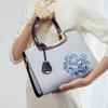 Mother'S Day Gift Embroidery New Chinese-Style Large-Capacity Portable Lady'S Mother Bag Atmospheric High-End Messenger Women'S Bag