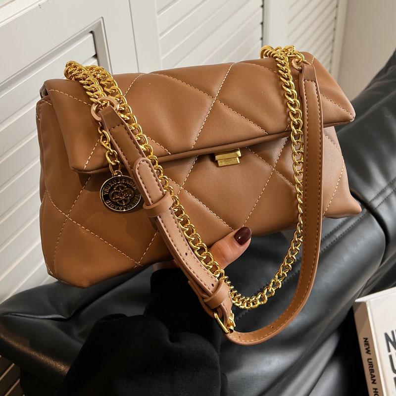 Premium textured bag women's spring and summer 2025 new trendy fashion diamond chain bag women's niche shoulder messenger bag