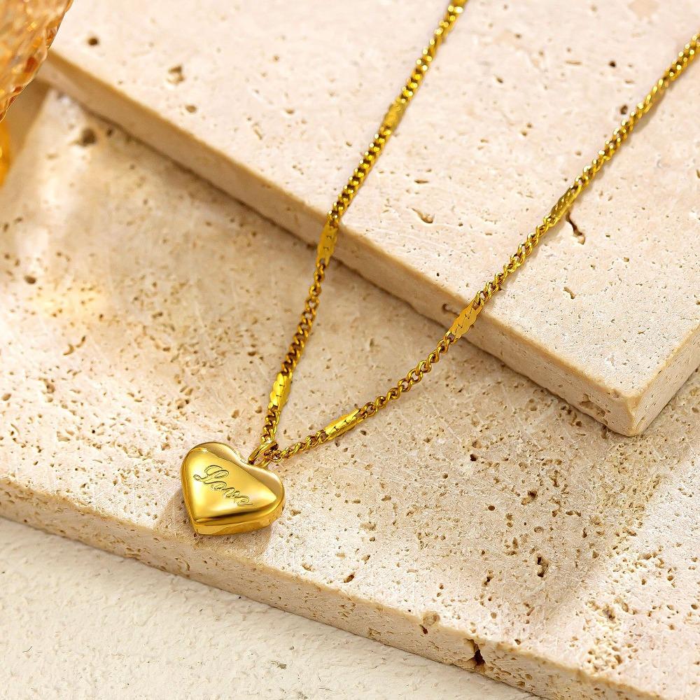 Stainless Steel Love Necklace Clavicle Chain 18K Gold Color Necklace for Women Fashion Summer Style Jewelry Gift