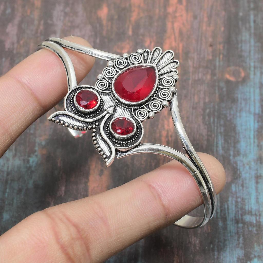 Gema de Granada de Moçambique Feito à Mão Prata de Lei 925 Maciça Bracelete Ajustável