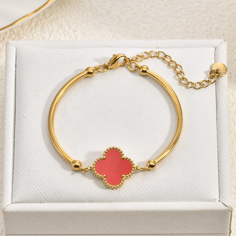 Stylish and Sophisticated Double-sided Four-leaf Clover Bracelet Women's Titanium Steel Bracelet