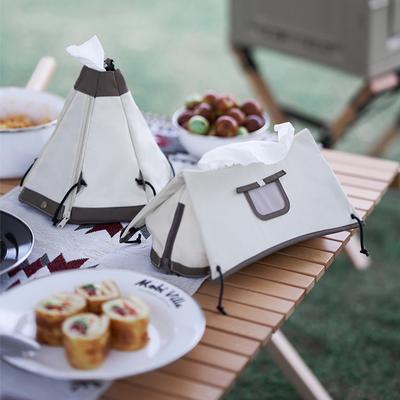 Decoraciones de mesa y accesorios – Servilleteros sobre la mesa