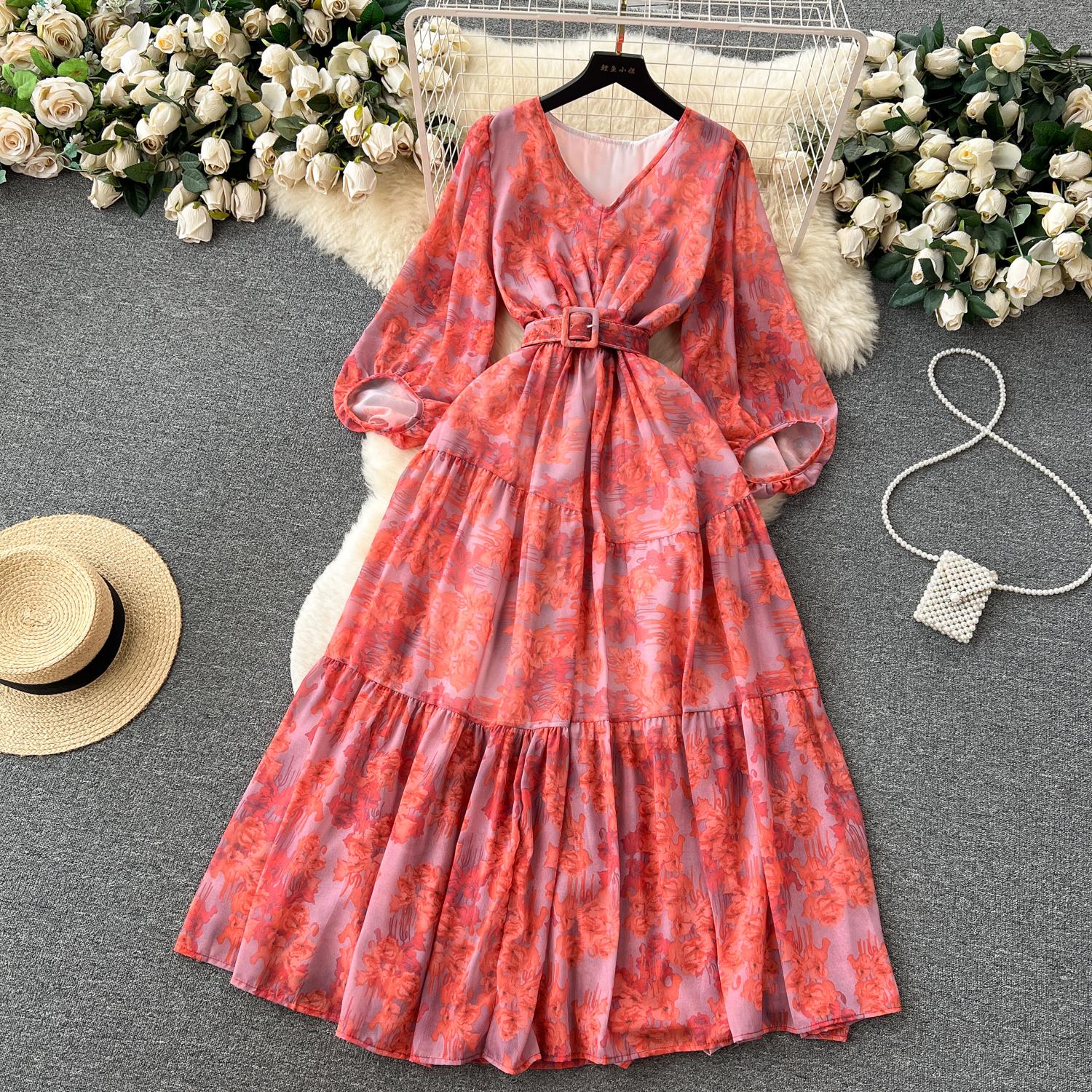 Осеннее винтажное женское платье миди с цветочным принтом — фото 6