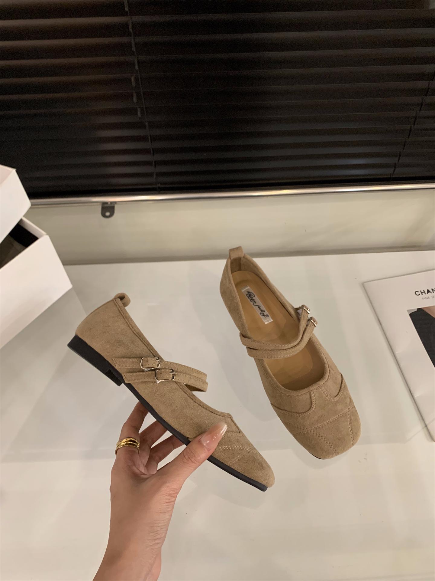 

Flat-bottomed retro suede Mary Jane single shoes women s shoes 2025 new spring and autumn soft-soled commuting ladyshoes 40
