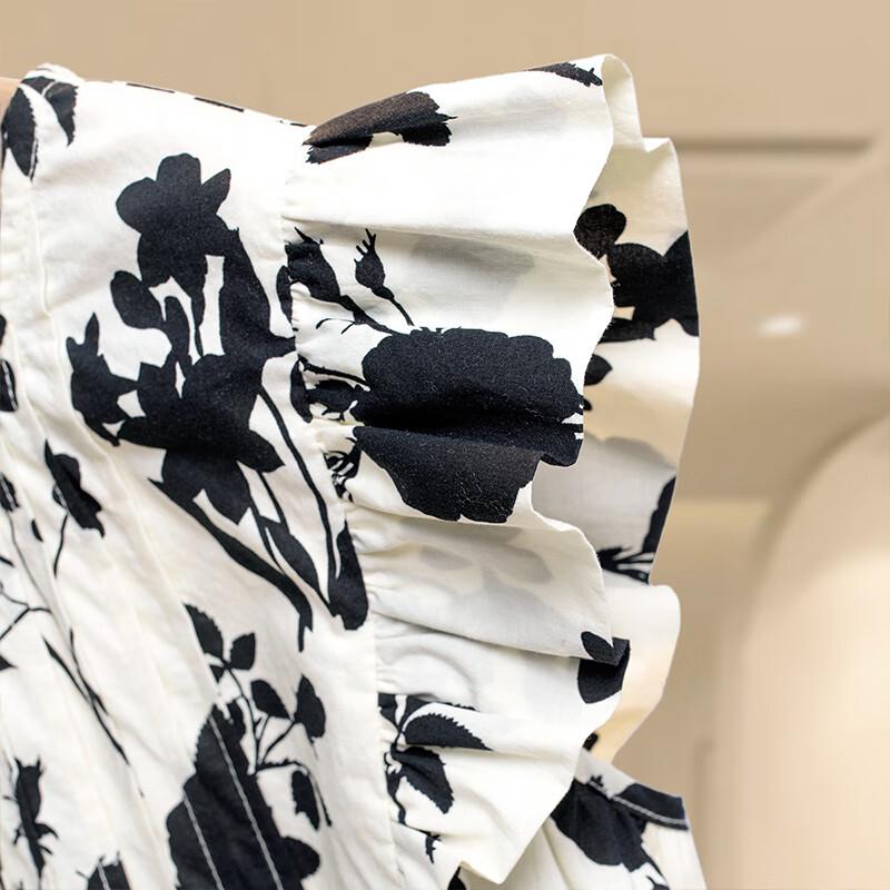Women's Floral Flutter Sleeve Cotton Blouse
