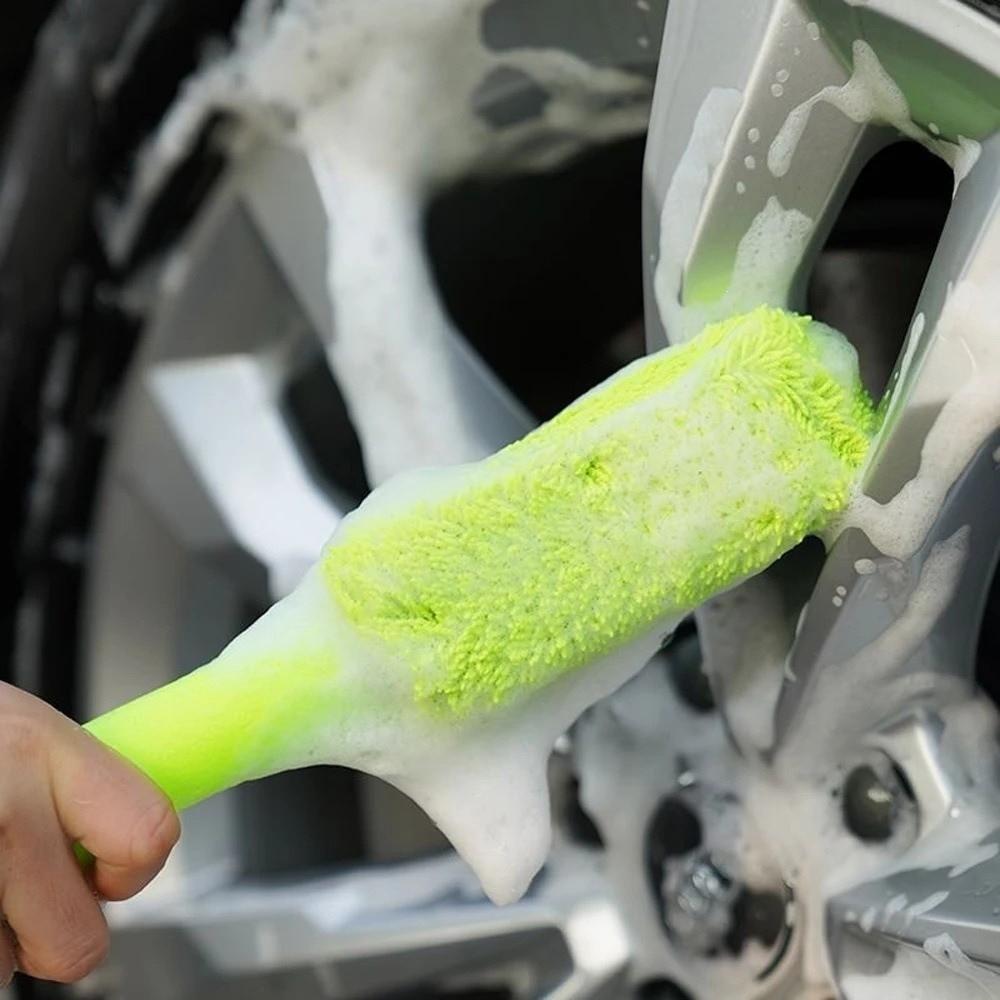 Non-Slip Handle Wheel Cleaning Brush Soft Microfiber Microfiber Car Brush Wheel Care