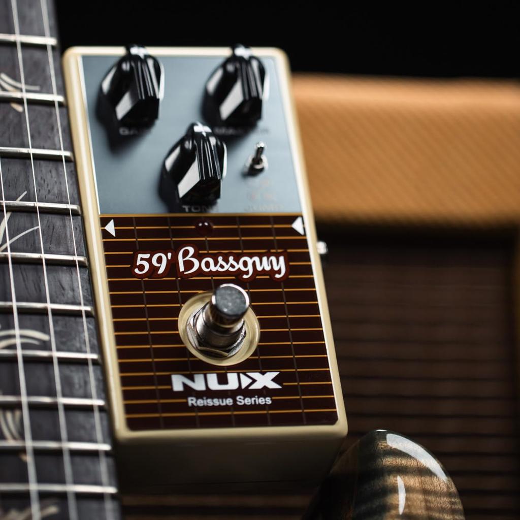 NUX Bassguy Guitar Pedal with Jump Normal Bright Channel Jumpering Simulation '59 Toggle, &