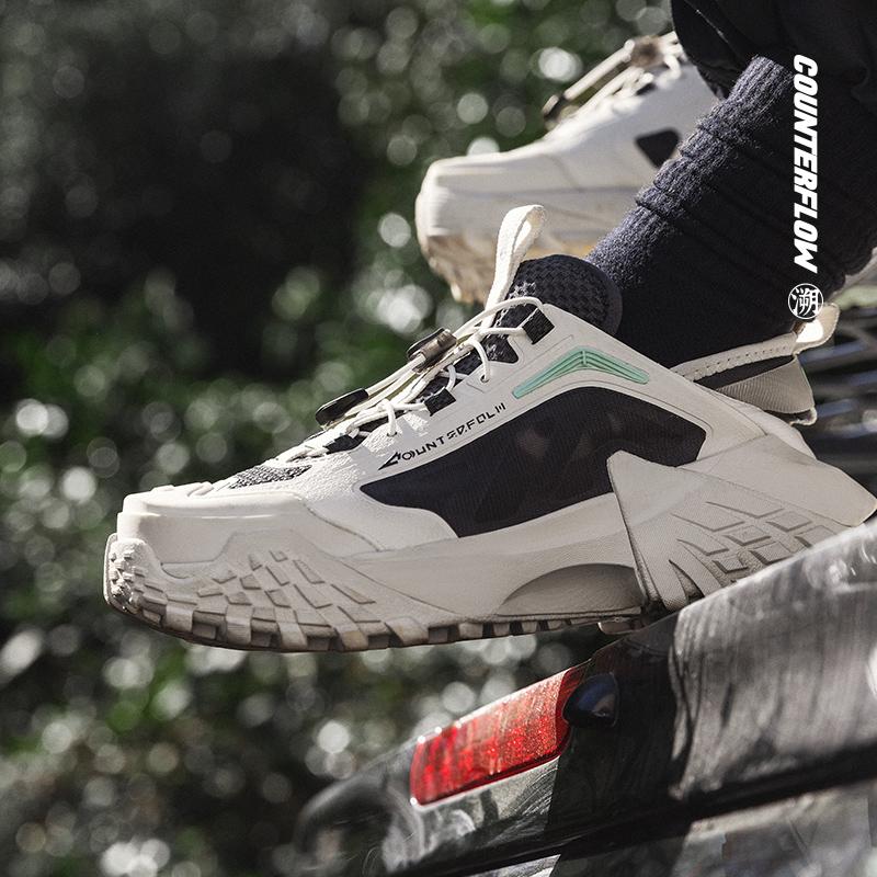 Li Ning CF Linian SS Cushioning, Wear Resistant Low top Casual Shoes Women's White Black AGLU144-2