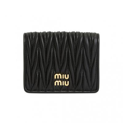 Matelassé Women's Bi-Fold Wallet 5MV204 AFPP F0002