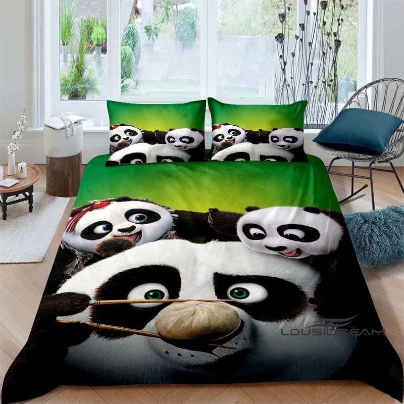 Das Bettwäsche-Set mit "Kung Fu Panda"-Aufdruck enthält einen Bettbezug und zwei Kissenbezüge und bietet Ihnen ein luxuriöses und komfortables