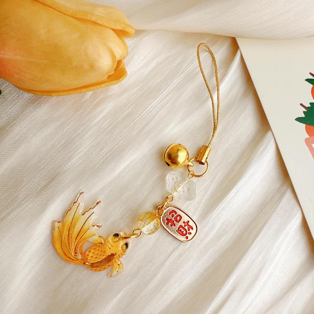 Ancient Style Carp Blessing Keychain Pendant – Good Luck Charm for Phone or Backpack