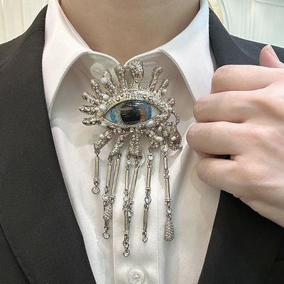 Retro Broszka z Kryształkami w Kształcie Oka Dla Kobiet i Mężczyzn Łańcuszek z Frędzlami Przypinki do Klapy Odznaka Eleganckie Modne Akcesoria Biżuteria Prezent