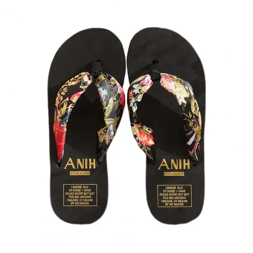 Fashion Sandals 2024 Summer New Shiny Diamond Flowers Thick Bottom Slope Heel Round Toe Clip Comfortable Flip-flops Women