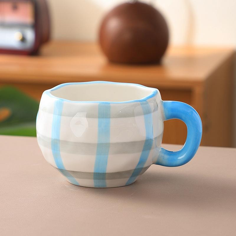 Koreanischer Ins-Wind handgepresste Liebe Keramik-Kaffeetasse, Nachmittagstee handbemalte Blumentasse hochwertiger Wasserbecher