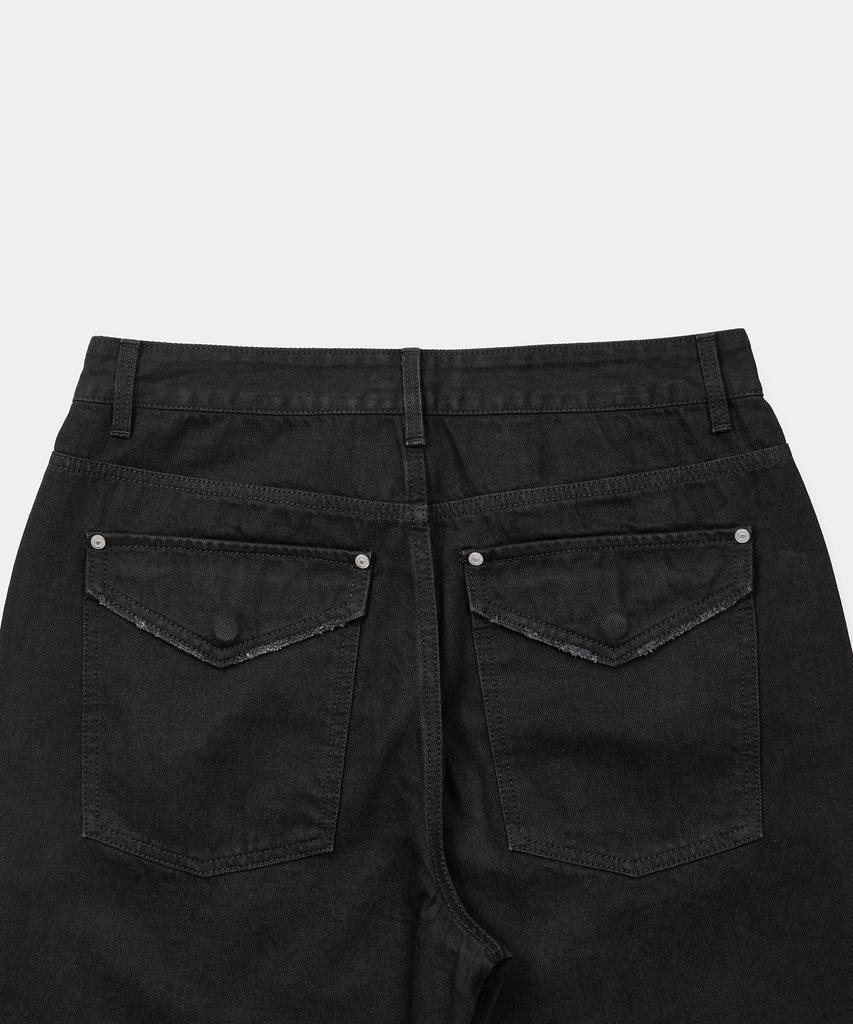 X Container Grunge Pocket Flare Denim Pants (Black)