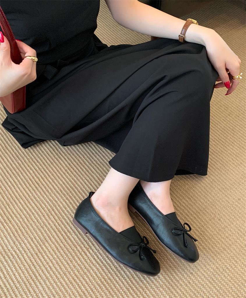 2025 Summer New One-pedal Design Round Head Flat-soled Single Shoes Women's Fashion Versatile Popular Shallow Mouth Ballet Shoes