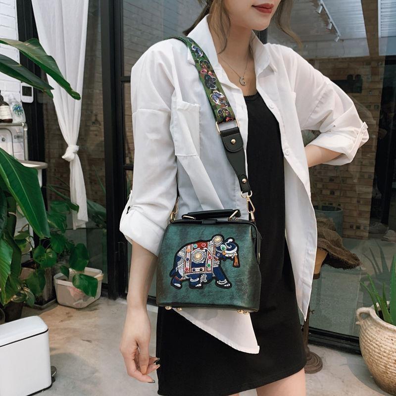 Tote Damenhandtaschen, Stickerei, Elefanten-Tasche, Taschen, böhmische Damen-Schulter-Crossbody-Tasche, weiches PU-Leder, breiter Schmetterlingsriemen