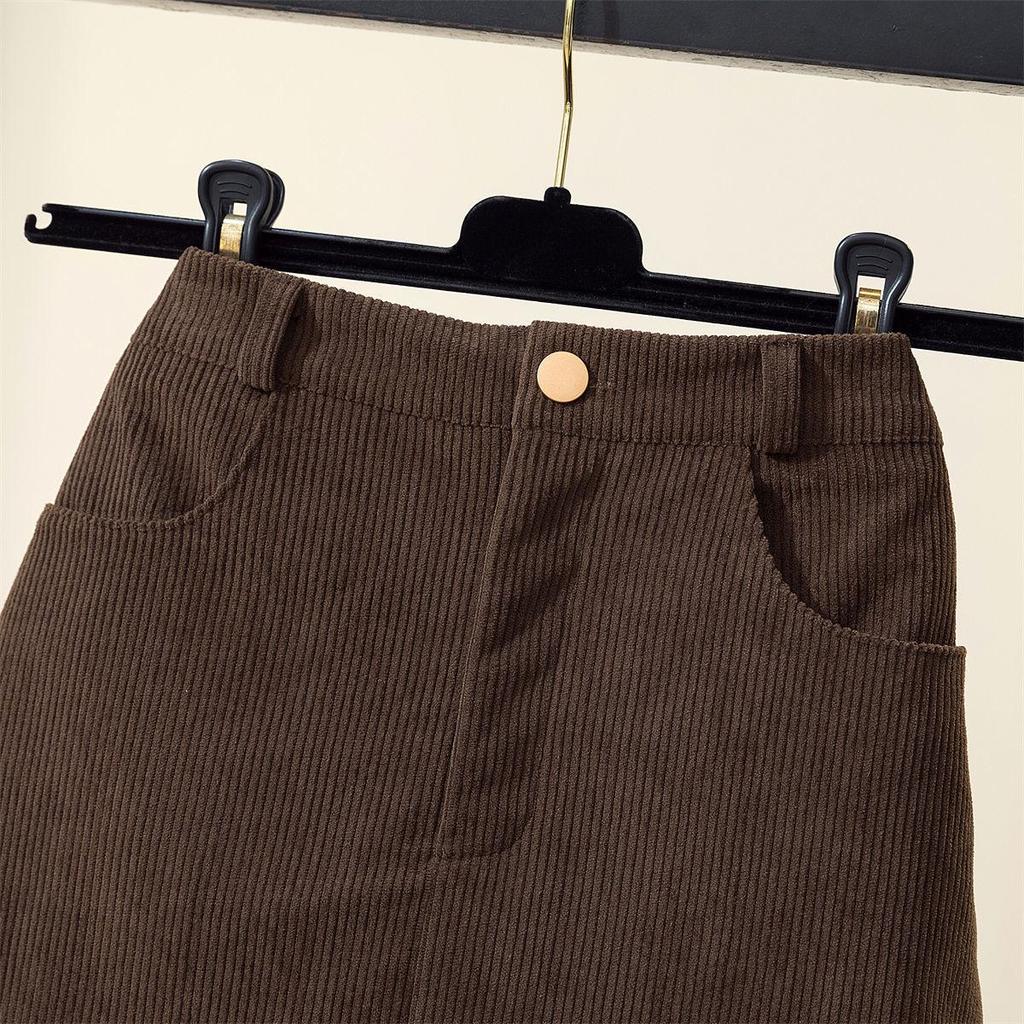 2026 Autumn/Winter Plus Size Corduroy High Waist A-line Black Short Skirt