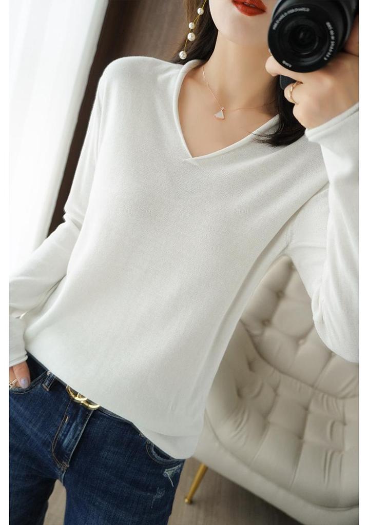 Women's Cotton V-neck Long Sleeve Knit Top - Slimming, Versatile, Solid Color for Spring & Autumn