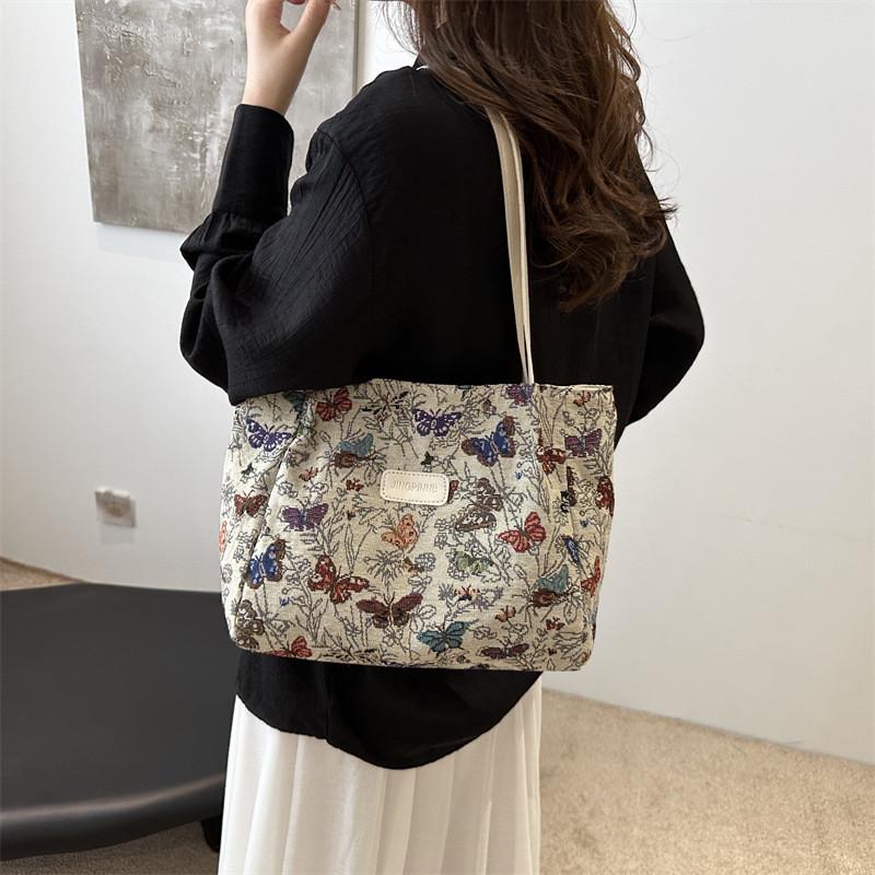 Chic 2024 New Black And White Canvas Tote Bag With Zipper For Daily Use