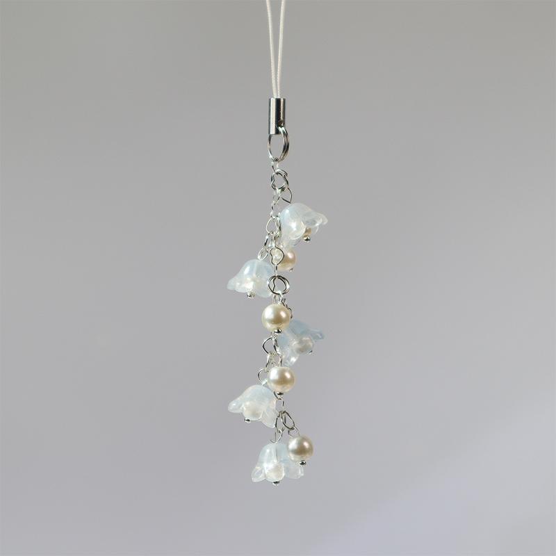 Vintage Lily Of The Valley Phone Chain Y2K Aesthetic Beaded Cell Phone Lanyard Fairy Mobile Phone Pendant Accessories