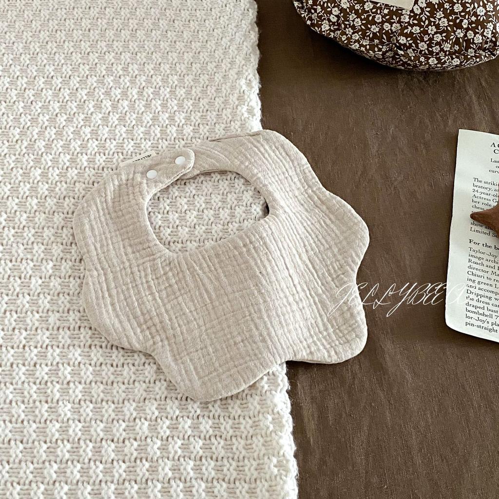 Nordischer Ins-Stil, Tupfenblütenblätter, Baby-Lätzchen, Baby-Sabbertuch, Reines Baumwollgarn Klasse A, Neugeboren, Anti-Spuck-Lätzchen