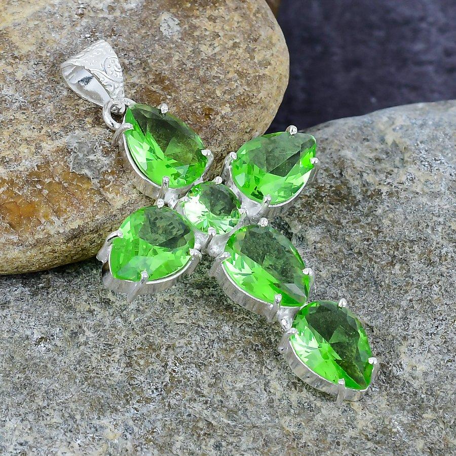 

Крест дизайн цаворит драгоценный камень ручной работы стерлингового серебра 925 пробы ювелирные изделия кулон свадебный подарок