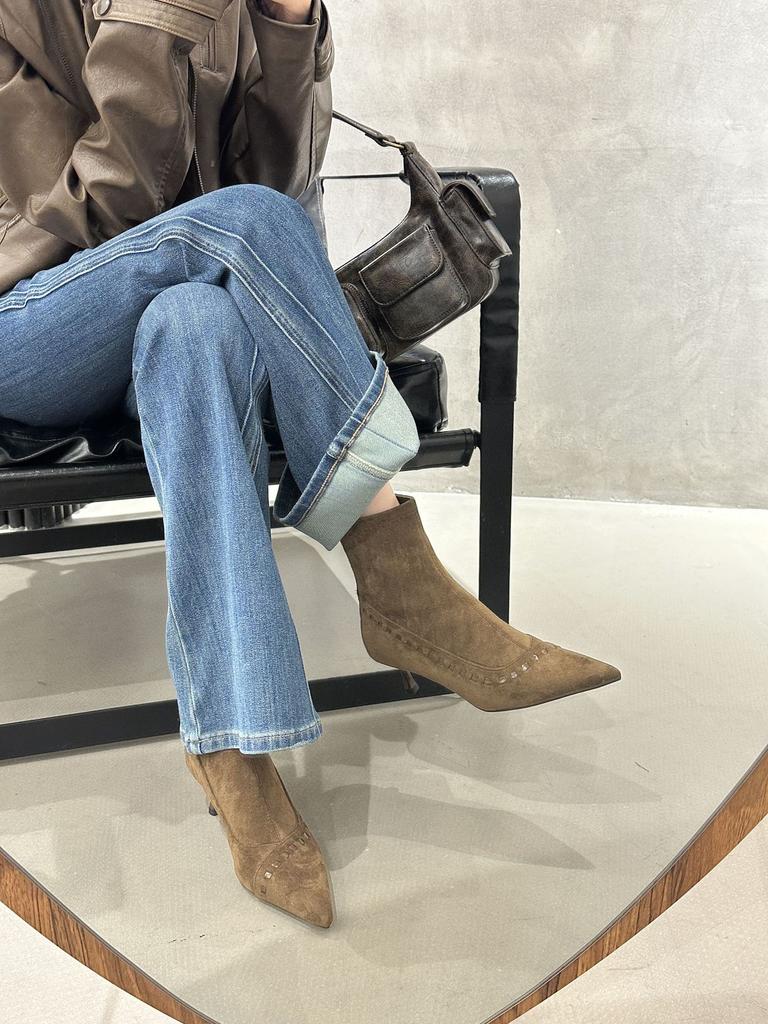 6677-11 rear zipper thick heel short boots women's 2025 autumn and winter new outer wear versatile soft bottom square head Martin boots