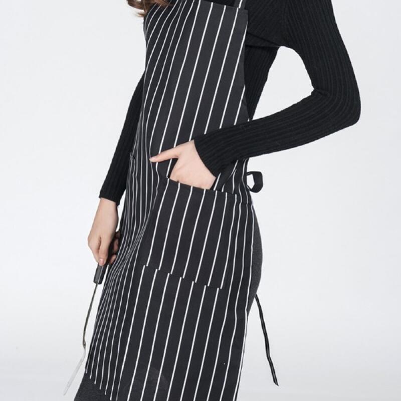Roed Stripe Apron Black striped apron