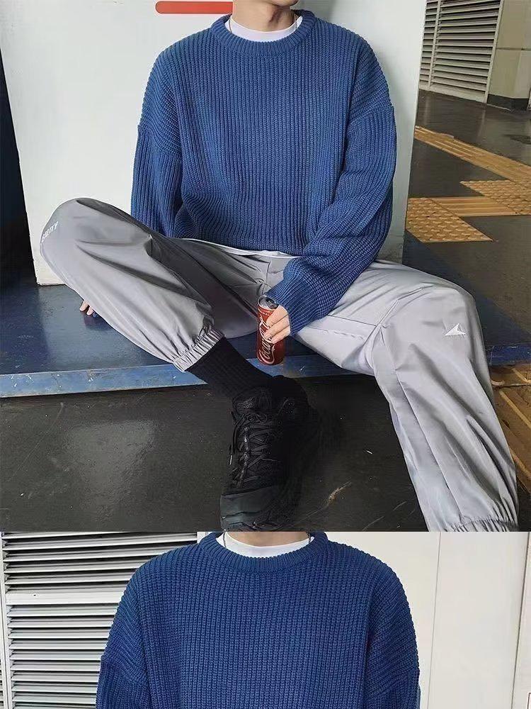 Men's Retro Korean Style Loose Knit Sweater - Solid Color, Round Neck, Autumn/Winter Trend.