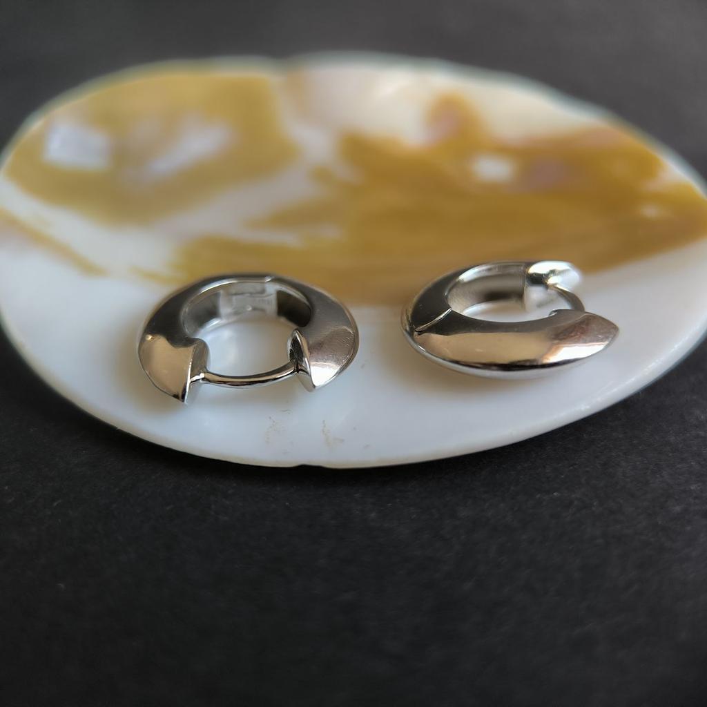 Silver Earrings Without Stones (2191810)