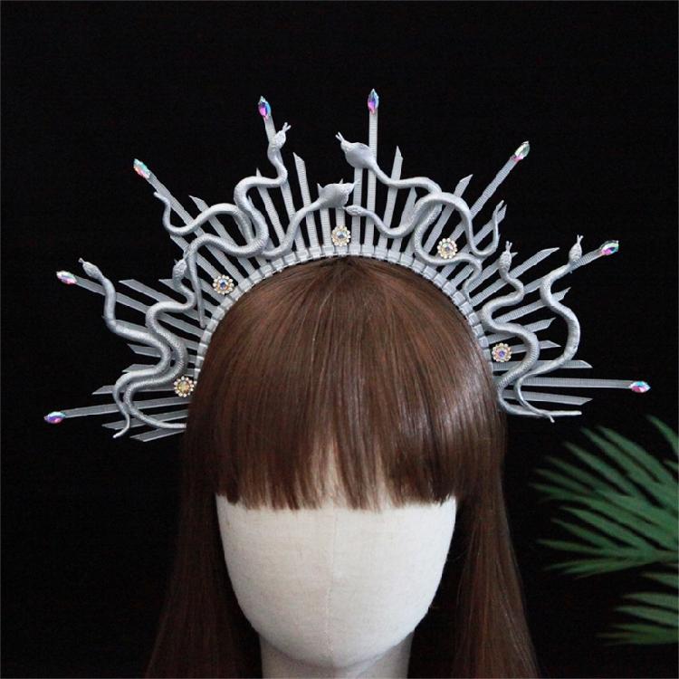 Fashionable Snake Crown Headpiece Women Mythical Headwear Suitable for Halloween Themed Party and Creating a Unique Look