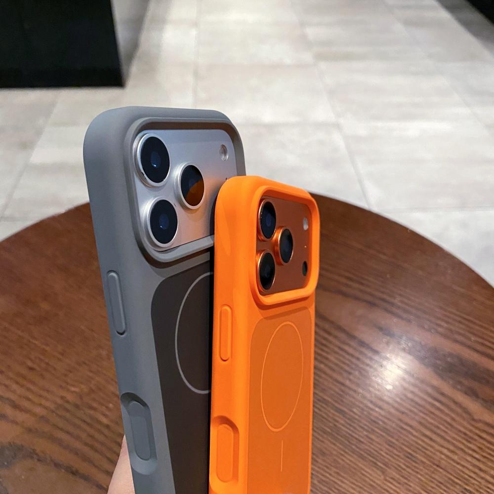 Original Pure Color Liquid Silicone for Magsafe Case For iPhone 17 Pro 17 Pro Max Large Window Skin Feeling Shockproof Cover