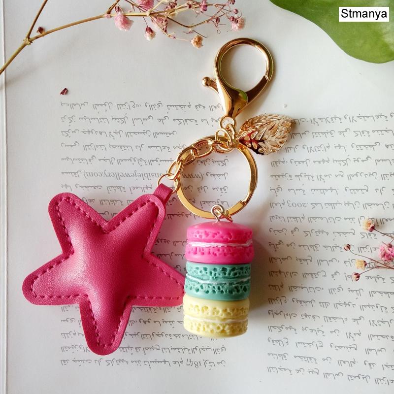 Neuer Kuchen Schlüsselanhänger Mode Auto Schlüsselanhänger Damen Tasche Anhänger Zubehör Frankreich Kuchen Macarons mit Eiffelturm Schlüsselanhänger Geschenk Schmuck