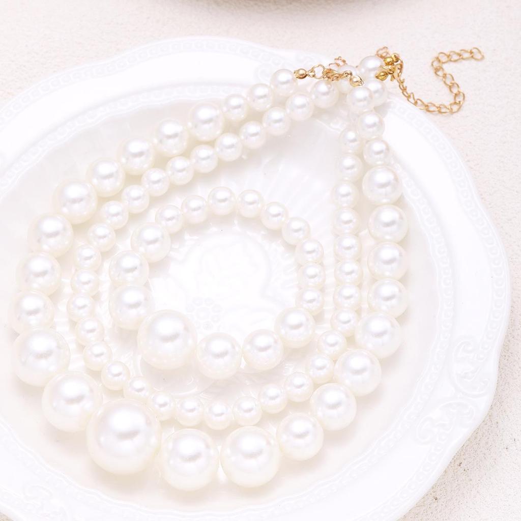 Bold Pearl Choker: Multi-layer Statement Necklace for Women