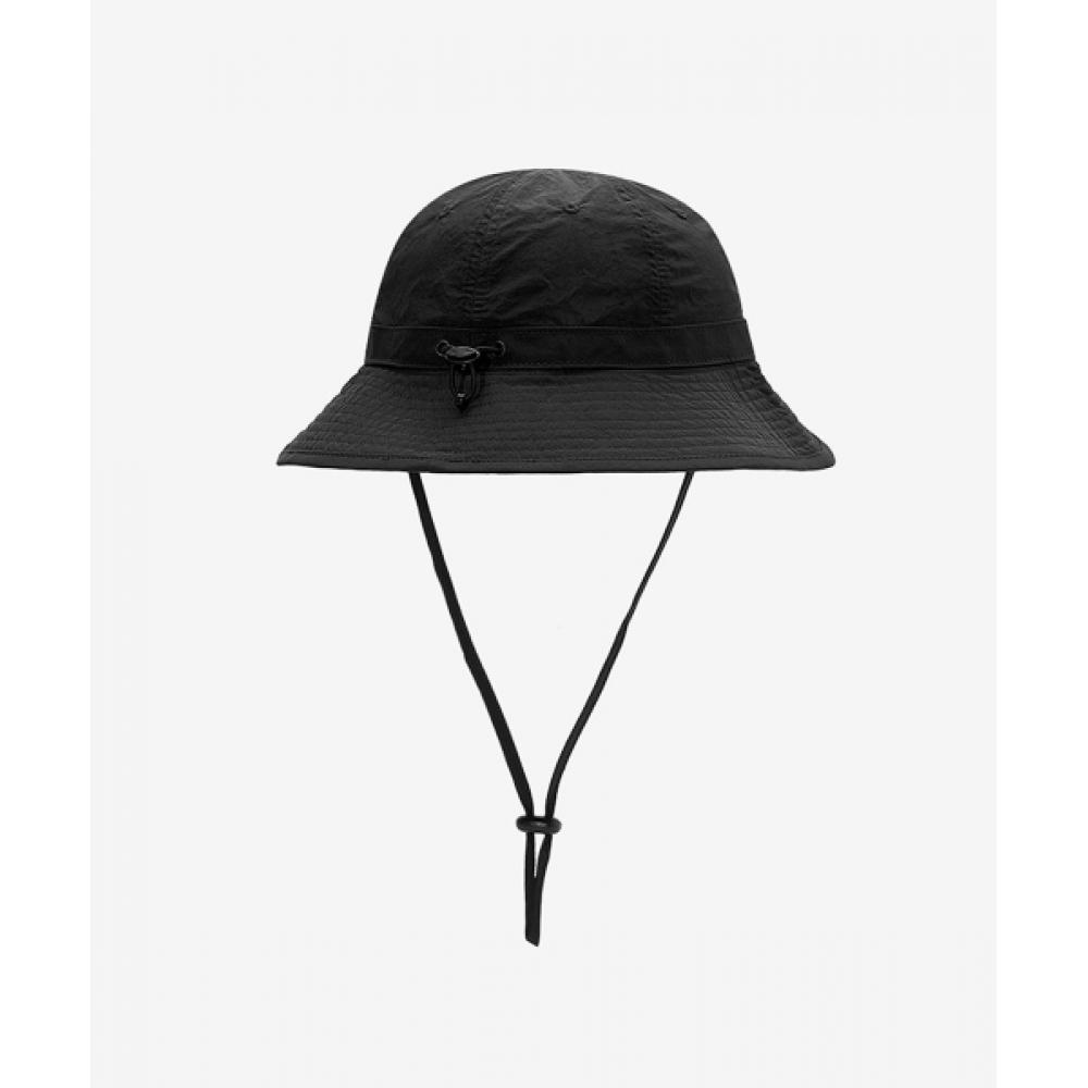 ハット +New Balance+ NBGDFS5104 Lightweight functional dome hat DAR New Balance Nbgdfs5104 Lightweight Functional Dome Hat Black