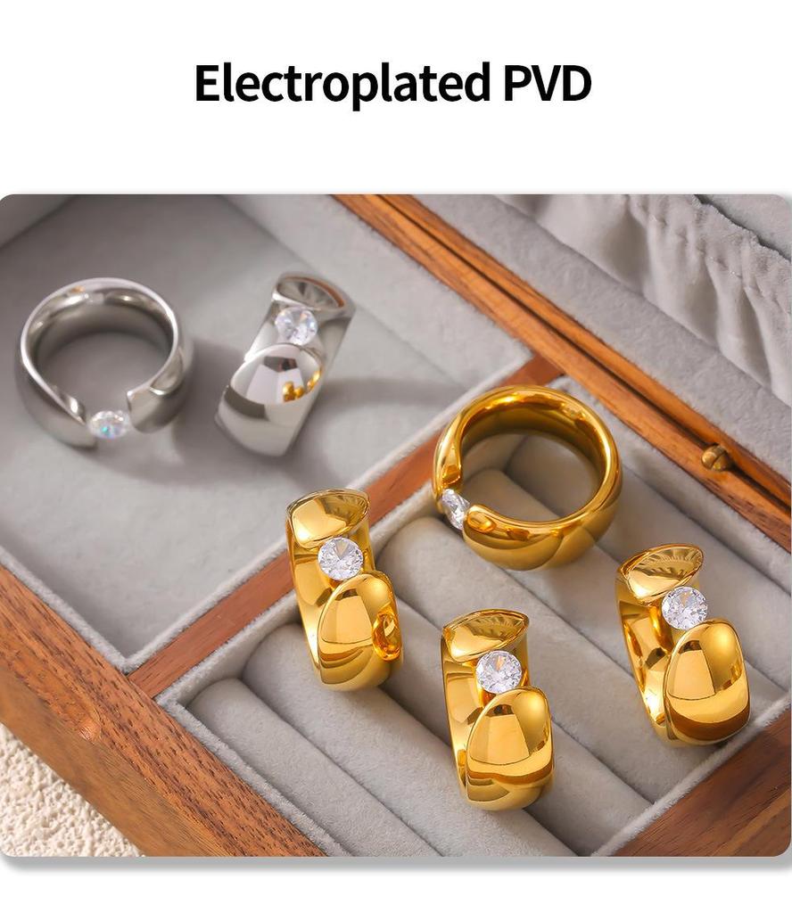 European & American Style Wide Band Zircon Ring with Retro Design in 18k Gold-Plated Titanium Steel
