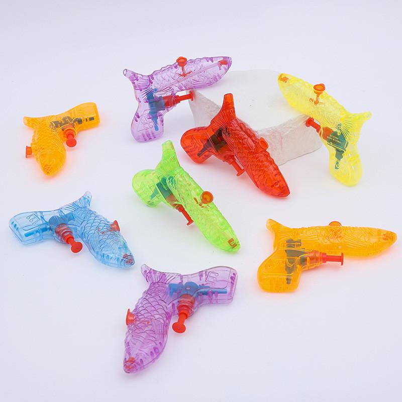 Water Gun Kids With Fish Shape And Plastic Material For Pool Water Toy Play