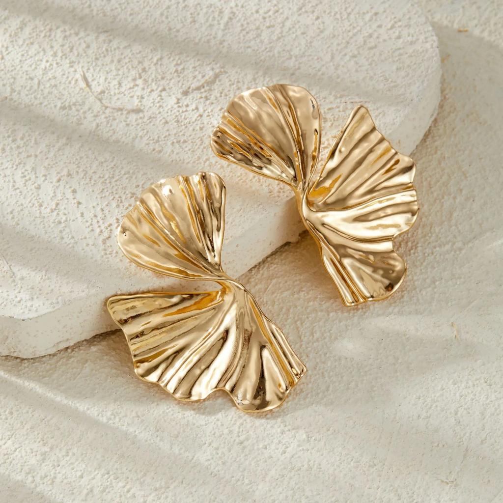 CCB Big Ginkgo Leaf Golden Stud Earrings for Women Simple Versatile Personality Exaggerated Smooth Creative Jewelry Girl Gift