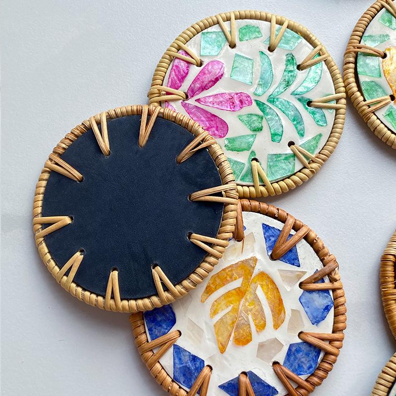Amazon Rattan Hand Woven Colored Shell Tea Cup Pad Circular Heat-resistant Insulation Pad Household Teapot Pad Coaster