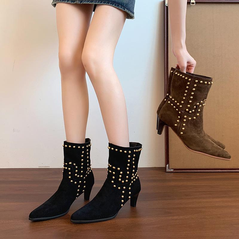 Versatile fashion boots 2025 new large size autumn pointed French rivets solid color women's shoes