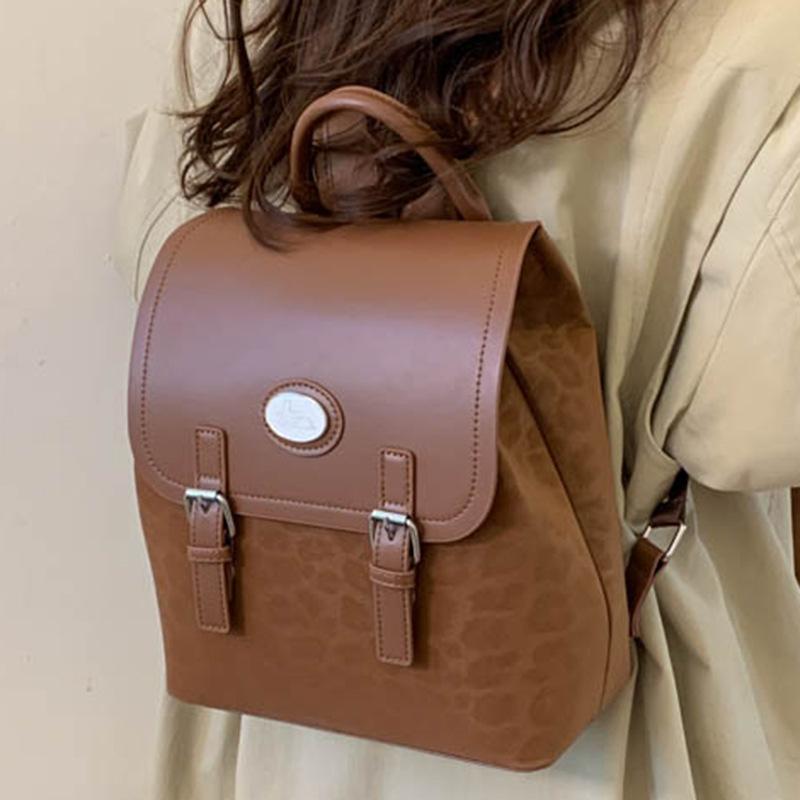 2025 Autumn New Korean Version of Women's Bags Solid Color Girls Backpack Good Development Fashion Casual Simple Contrasting Bag