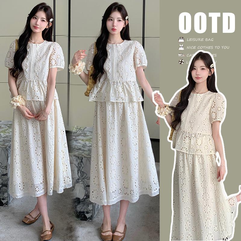 2026 Summer Maternity Fashion Two-Piece Set: Sweet Hollow-Out Top + Pig Nose Buckle Skirt L
