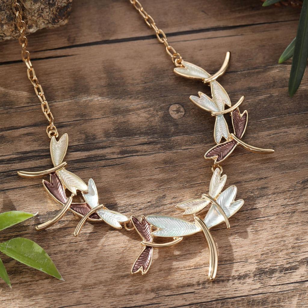 New color painted oil dragonfly flying necklace, summer small fresh lady simple versatile dragonfly necklace