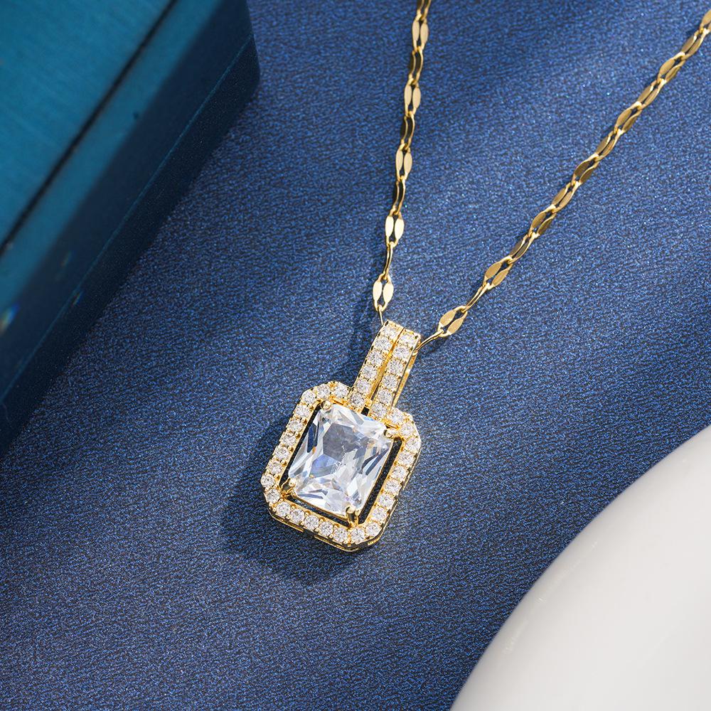 Elegant Multicolor Zirconia Square Diamond Necklace - High-End Fashion Clavicle Chain