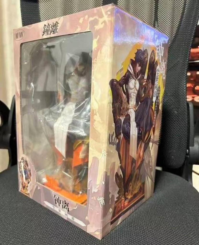 [USED] Genshin Impact Master Zhongli Figure