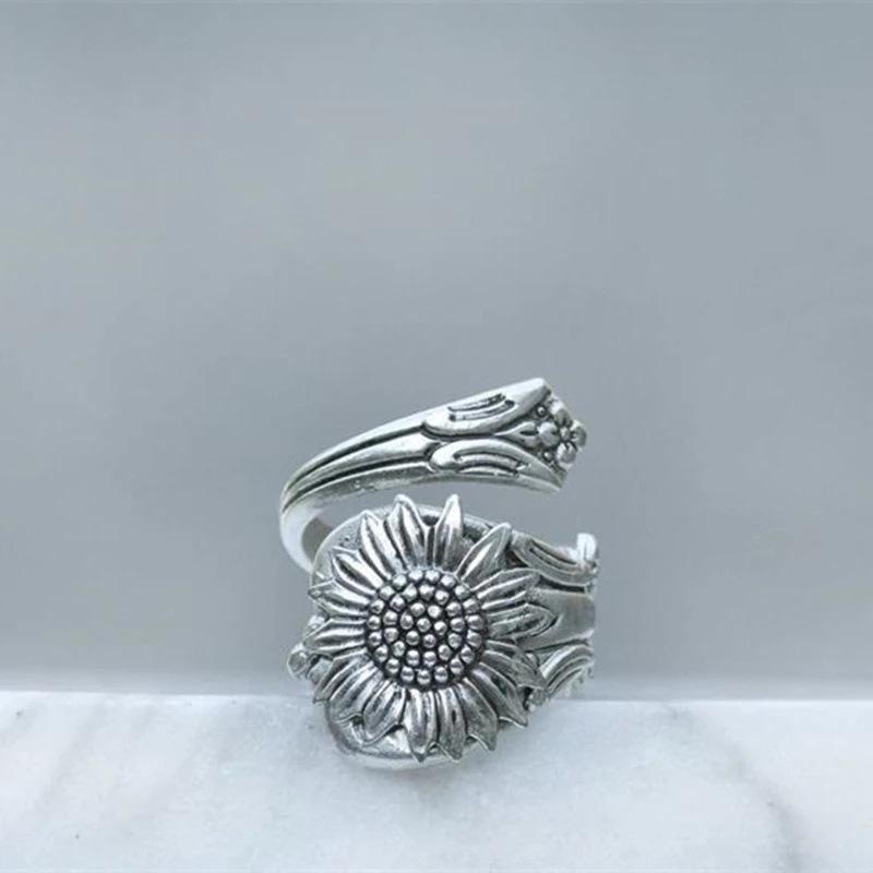 New Women's Retro Daisy Open Ring Simple New Jewelry