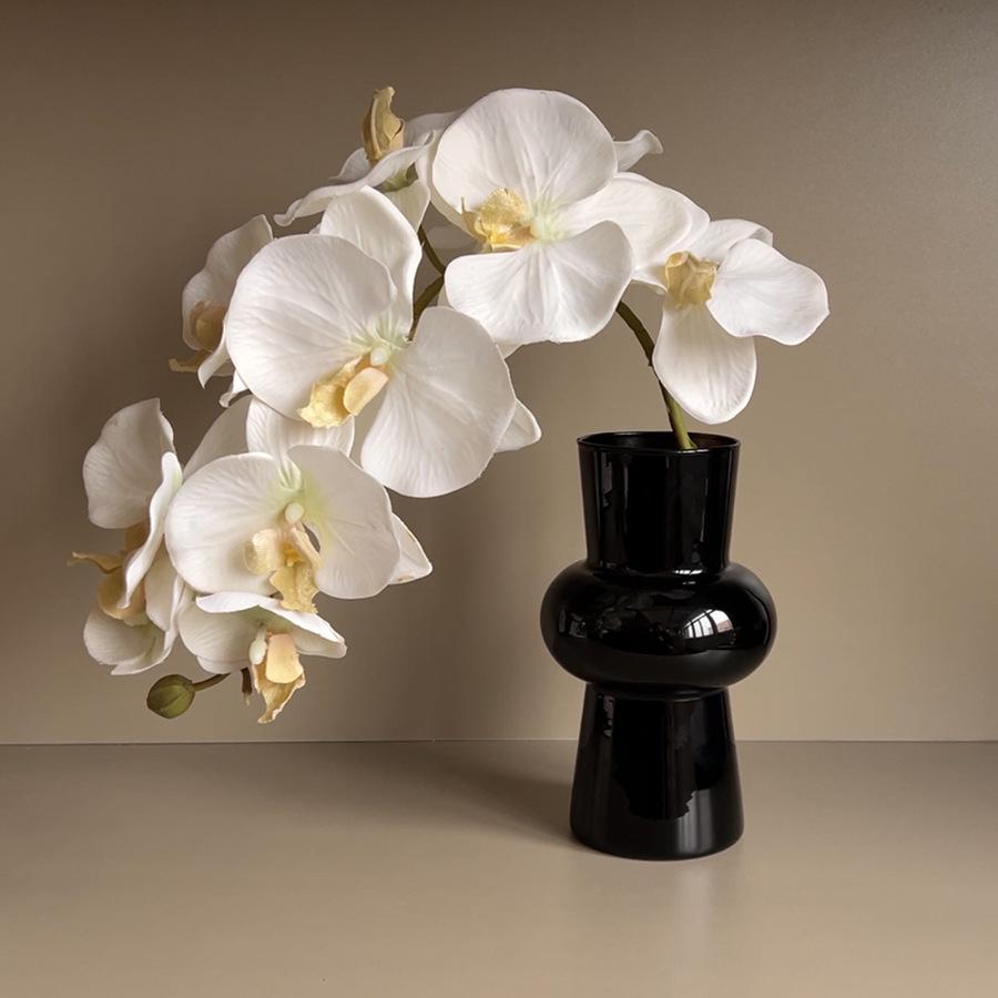 Light Luxury Phalaenopsis Artificial Floral Arrangement for Dining Table Decoration